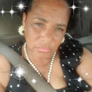 Meet your Posher, Paulette